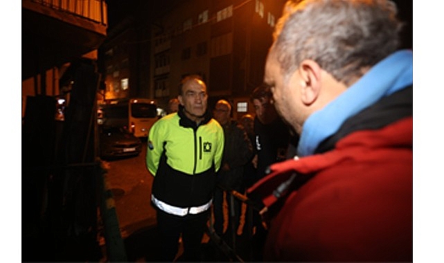 İzmir’deki Sağanak Yağışına Çoklu Birimlerden Hızlı Müdahale ve Koordinasyon