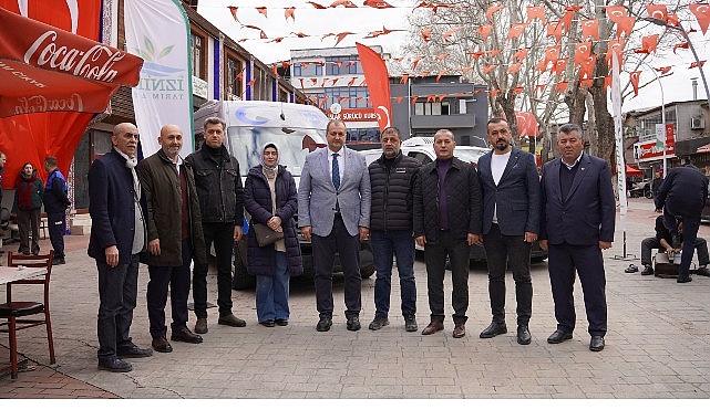 İznik Belediyesi’nden Hizmette İki Yeni Araç: Et Satış ve Hasta Nakil Hizmetleri Genişliyor