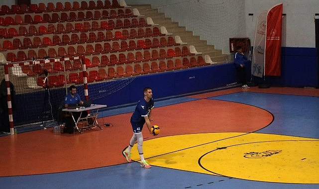 Kağıtspor’un Genç Yıldızları ve Yabancı Oyunçularla Genişleyen Hedefler