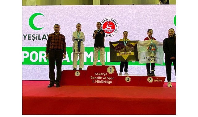 Kartepe Belediyespor’un Karate’de 6 Madalyayla Gövde Gösterisi: Genç Yıldızların Yapıtı