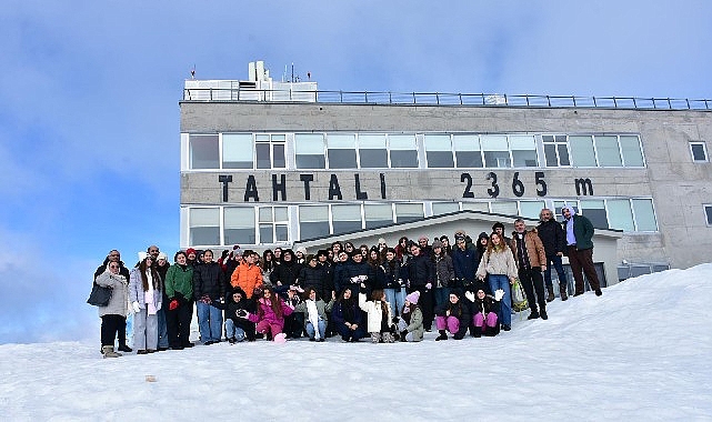 Kemer Gençlik Orkestrası Teleferik Zirvesinde Başarılarına Bir Yenisini Ekledi
