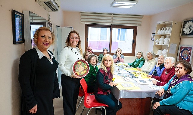 Konak Halk Sağlığı İçin İleri Yaş Merkezi Ziyaretinde Mutlu Mesajlar ve Yaşlı Destek Programı