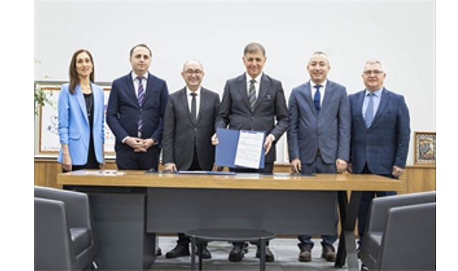 Konak’ta Yeniden İnşa İçin Ruhsat Süreci Tamamlandı: Belediye Binası Yeni Projesiyle Yolda