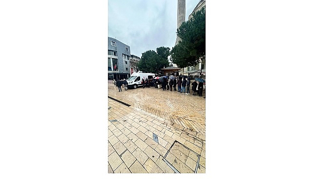Maltepe’de Berat Kandili Kandil Simidi İkramıyla Kutlandı