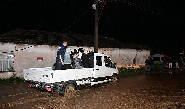Manisa’da Yağış Sonrası Müdahale: Ekipler 600’ün Üzerinde Personel ve 150’yi Aşan Araçla Sahada