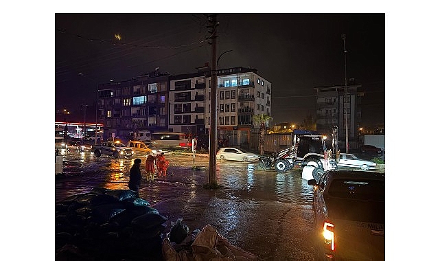 Milas’ta Şiddetli Yağış ve Fırtına Seferberliği: Ekipler 7/24 Nokta Müdahaleyle Devrede