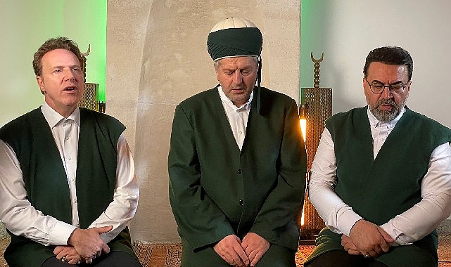Nâd-ı Aliyyen: Kûfi Hatla Müzikte Buluşan Ruhani Yolculuk