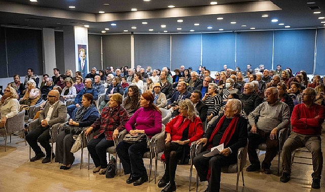 Nazım Hikmet Anısına Bornova’da Şiir, Şarkı ve Barış Sergisiyle Anlamlı Bir Gün