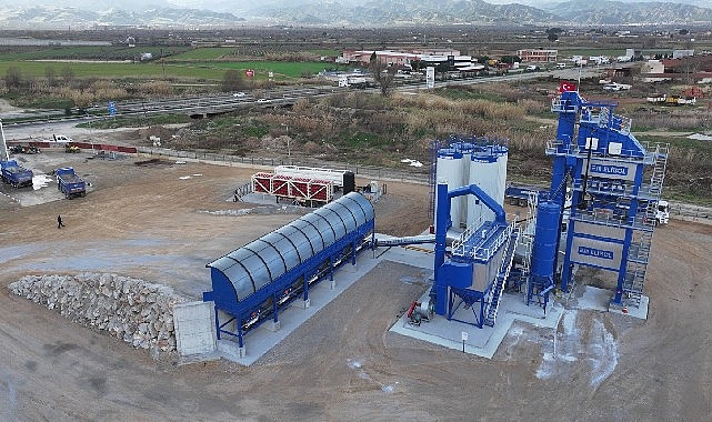 Salihli’de Sıcak Asfalt Projesiyle Ulaşımda Yeni Bir Dönem: Kapasite Artışı ve Yerli Üretim
