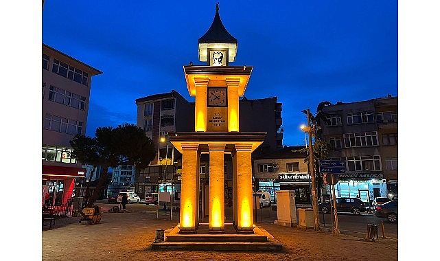 Saray Saat Kulesi: Kentin Yeni Buluşma Noktası ve Meydanın Kalbi
