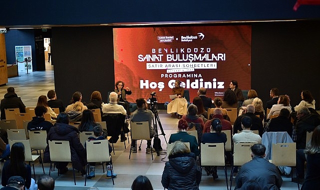 Satır Arası Sohbetleri: Sosyal Çürüme Üzerine Akademik ve Edebi Bir Yaklaşımla