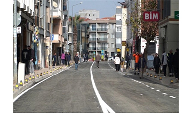 Seferihisar Şehit General Temel Cingöz Caddesi Yenilenmesi Tamamlandı: Altyapı ve Kaldırım Konforu Artırıldı