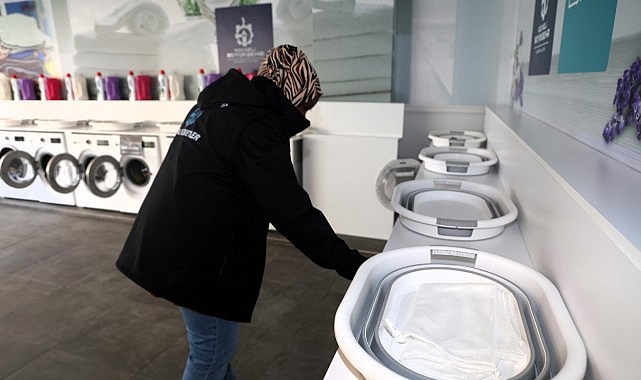 Üniversite Öğrencileri İçin Ücretsiz Çamaşırhane Hizmeti: Kapsamlı Yıkama, Kurutma ve Ütü Desteği