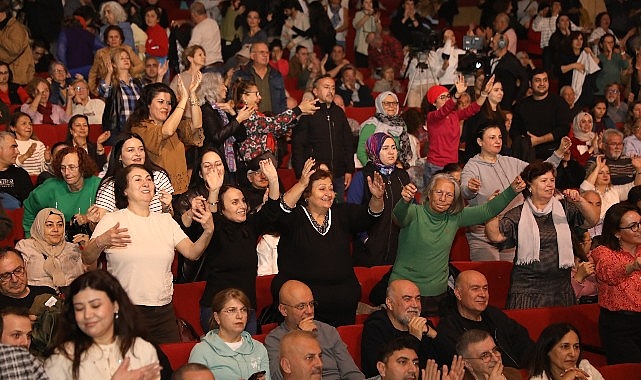 Ustalara Saygı: Antalya’da Türk Müziğinin İncileri Salonda Yeniden Can Buldu