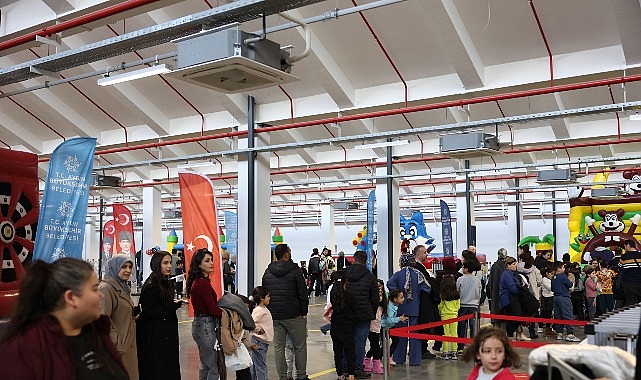 Yarıyıl Şenliğiyle Çocuklar Aydın’da Coşkuyla Doyasıya Eğlendi