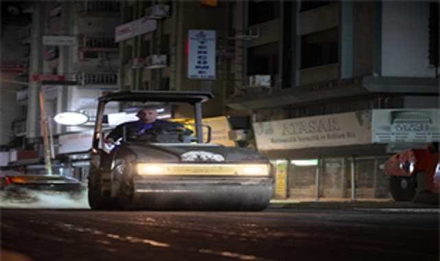 Alsancak’ta Altyapı Yenilemesiyle Yol ve Yaşam Kalitesi Yükseliyor