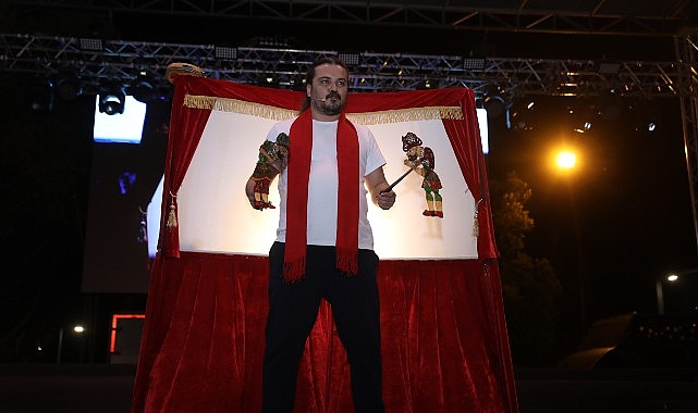 Antalya’da Ramazan Sofraları: Mobil Aşevi ve Sokak İftarlarıyla Dayanışma Sürüyor
