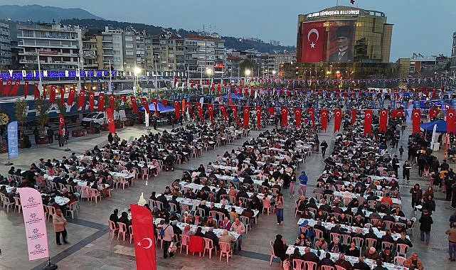 Aydın Ramazan Etkinlikleri: Büyükşehir’in Geleneksel Şenlikleri ve İlçe Programları
