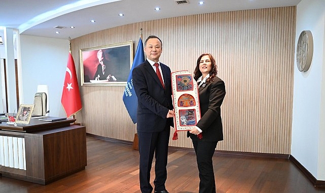 Aydın’da Önemli Ziyaret: Cumhurbaşkanı Özlem Çerçioğlu’na Kırgızistan Büyükelçisi Kibar Selamlar Sunuldu