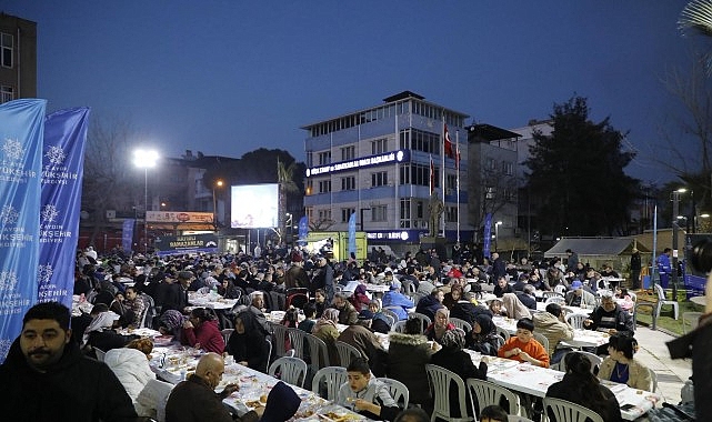 Aydın’da Ramazan Dayanışması: Büyükşehir’in İftar Sofraları Her Gün Yeniden Kuruluyor