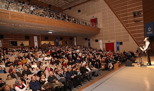 Barış Manço Şarkılarıyla KO-MEK Müzik Branşı Gebze’de Nostalji Rüzgarı Estirdi