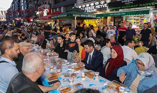 Bayraklı’da Ramazan Coşkusu: İftar Sofraları ve Geleneksel Gösteriler Hayata Geçiyor
