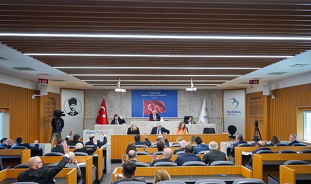 Belediye Meclisi 1. Birleşiminde Ramazan ve Şehitler Anıldı