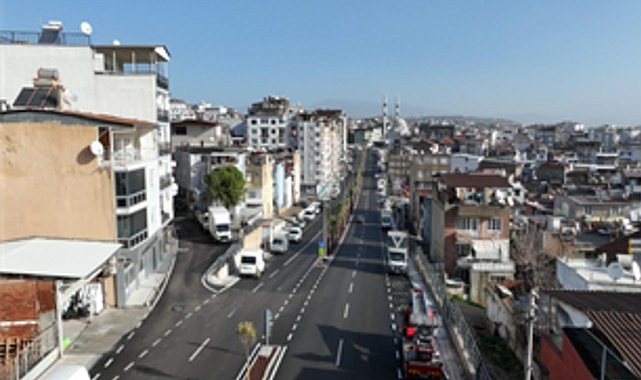 Bozyaka Trafiğini Yeniden Yükleyen Dostluk Bulvarı Bağlantı Yolu Projesi Tamamlandı