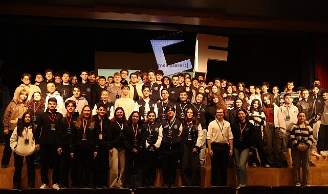 CodeFest 2026: Üsküdar Amerikan Lisesi’nde Liselerarası Kodlama Yarışmasının 10. Yılı