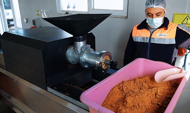 Didim’de Mama Fabrikasıyla Sokak Dostlarına Sürdürülebilir Beslenme Çevre Dostu Uygulamalar
