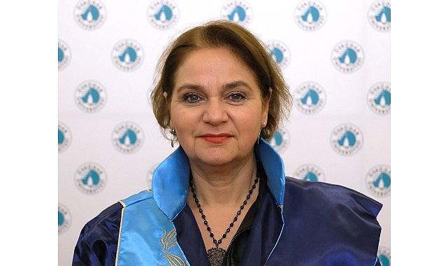Dijital Bağımlılık Tartışmalarında Yasaklama mı, Güçlendirme mi? Uzman Görüşleri ve Uluslararası Gelişmeler