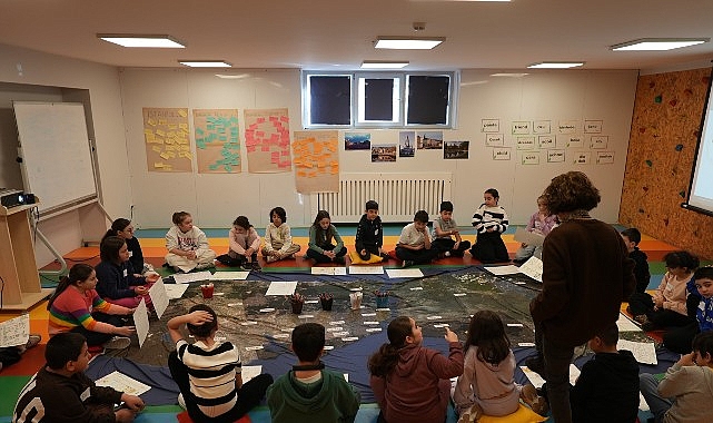 Gelin Yakından Bakalım! Yaşadığım Yer Projesiyle Çocuklardan Şehir Planlama Sohbetleri