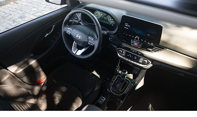 Hyundai i30 1.6 T-GDI ile C Segmentinde Yükselen Performans ve Konfor