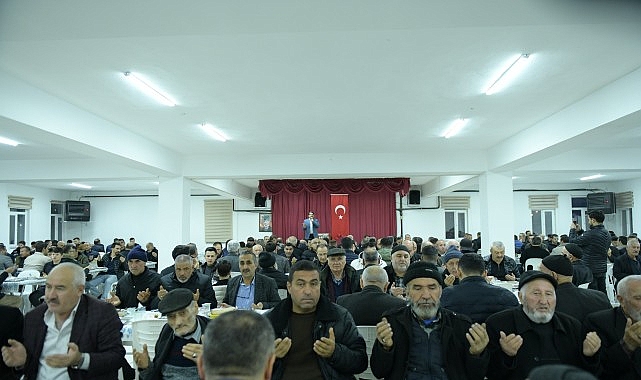 İmrendi Mahallesi İftarında Birlik ve Dayanışma Vurgusu: Başkan Çırpanoğlu Sakinlerle Buluştu