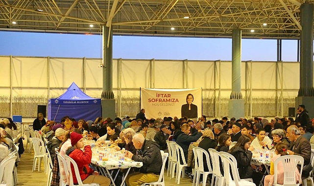 Karabağlar’da Ramazan Sofralarıyla Dayanışma ve Geleneklerin Yaşatılması