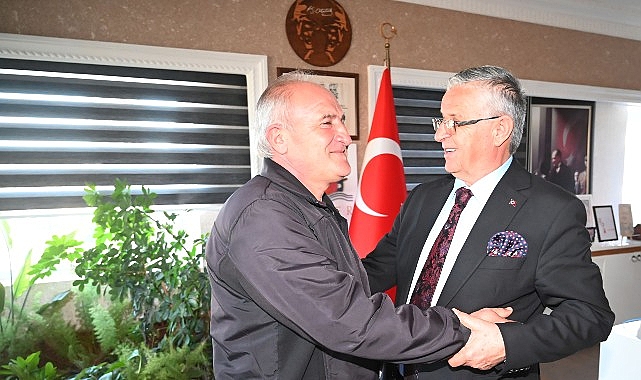 Kemer’de emeklilik sonrası veda ziyaretinde teşekkür mesajı: İsa Balaman’dan vefa dolu anlar