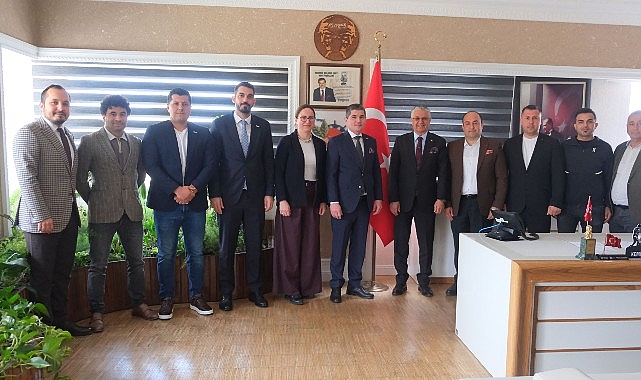 KEMİAD Başkanı Özkan Çakmak ve Yönetim Kurulu, Başkan Necati Topaloğlu’nu Ziyaret Etti