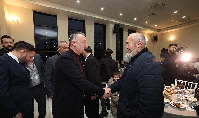 Ramazan Gecelerinde Hem Şehrin Dernekleriyle Dayanışma: Büyükşehir Başkanı Büyükakın İftarında