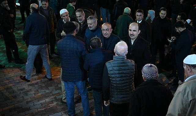 Ramazan Işığında Birlik ve Selamlaşma: Konya’da Teravih Coşkusu