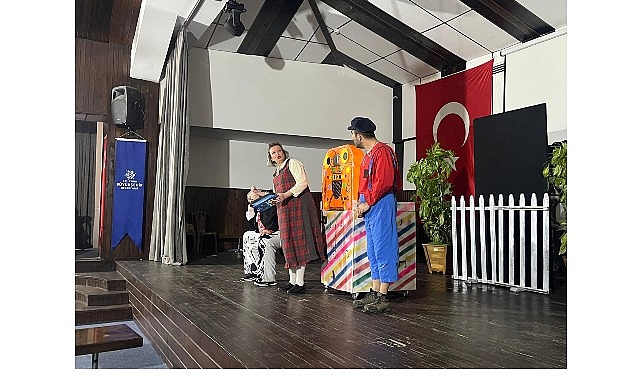 Aydın’da Çocuklar İçin Sahne Şenliği: Müzisyenler Çetesi Karacasu’da Büyüledi