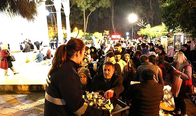 Aydın’da Kadir Gecesi İçin Lokum İkramı Sosyal Paylaşımda Memnuniyet Yarattı