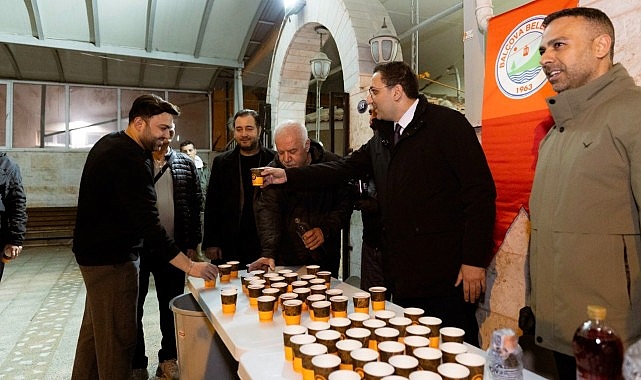 Balçova’da Kadir Gecesi İftarında Dayanışma ve Şefkat Dolaştı