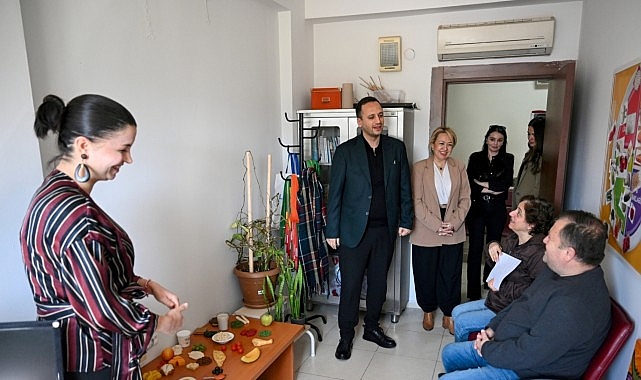 Bornova Belediye Başkanı Ömer Eşki’nin Tıp Bayramı Ziyareti ve Sağlık Destek Kartı Projesi
