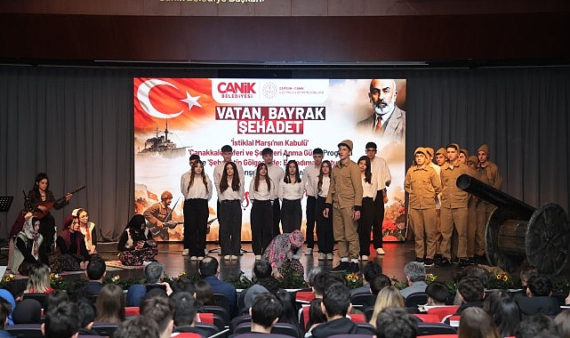 Canik Belediyesi’nin İstiklal Marşı ve Çanakkale Şehitleri Anma Programı – Duygusal Anlar ve Gençlerle Kalıcı Etkiler