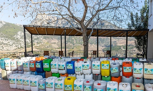 Çiftçilere Solucan Gübresiyle Sürdürülebilir Tarıma Destek: 25 Üreticiye 2 Bin Litre Dağıtım