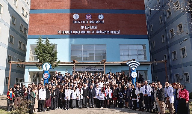 DEÜ Simülasyonla Eğitimde Yeni Bir Dönem: İyi Hekimlik Uygulamaları ve Simülasyon Merkezi Açılışı