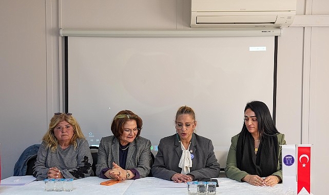 Didim Kadın Meclisi Mart Toplantısında Yerel Yönetimde Kadınların Rolü ve Katılımı Ele Alındı