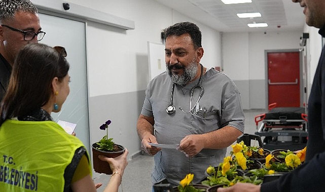 Didim’de Sağlık Çalışanlarına 14 Mart Tıp Bayramı’nda Özel Ziyaret ve Teşekkür