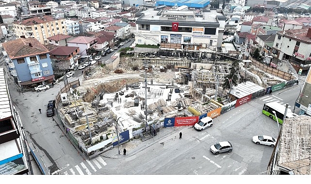 Dilovası Kent Meydanı Projesiyle Modern Yaşam Alanı İnşa Ediliyor