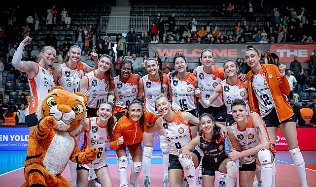Eczacıbaşı Dynavit Aydın Büyükşehir Belediyespor’u 3-2 Yenerek Evinde Üstünlük Sağladı